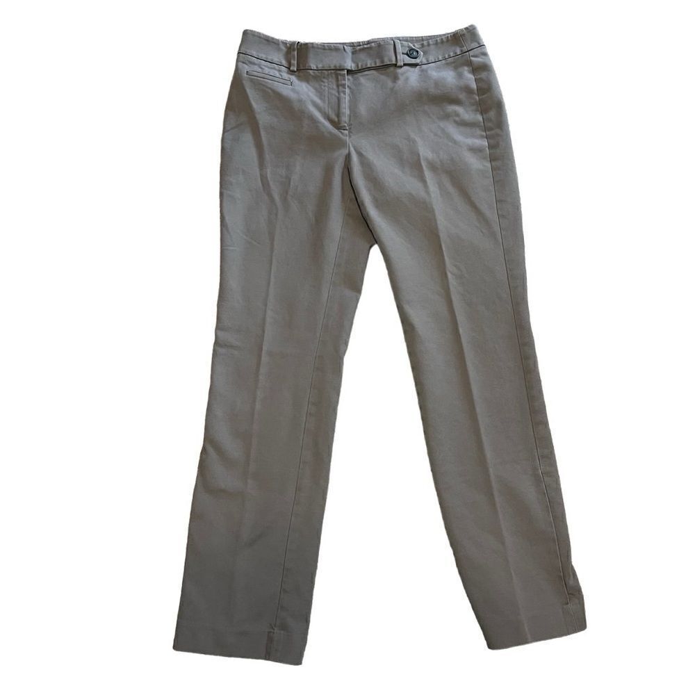 Ann Taylor Loft Tan Trouser Pants. Flat Front. Size 6. Great Condition!!